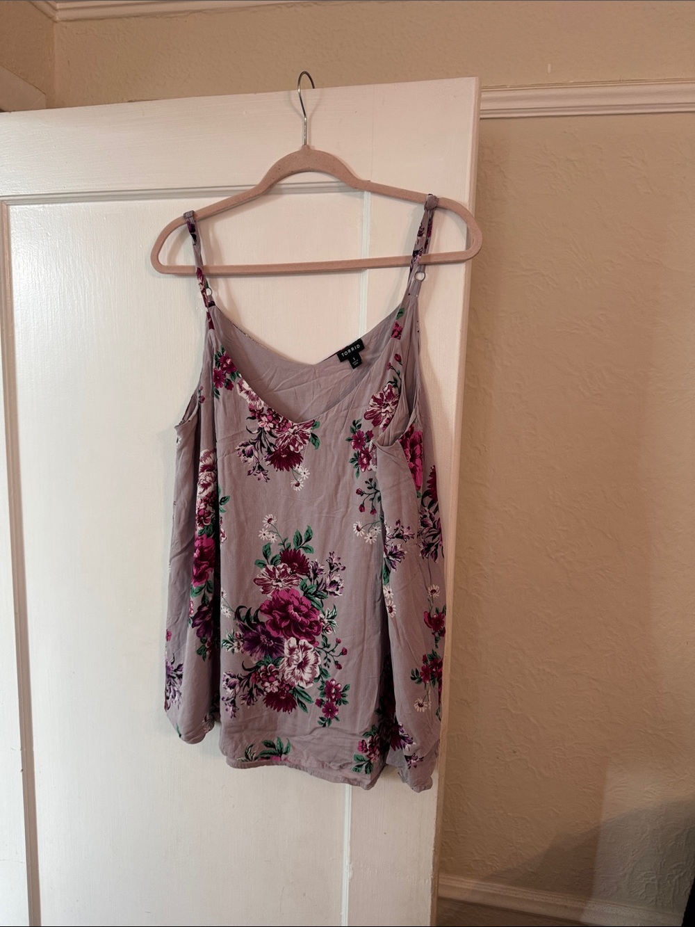 Torrid V-neck Floral Camisole/Tank